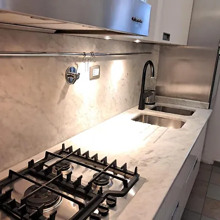 Vieri In Apartment